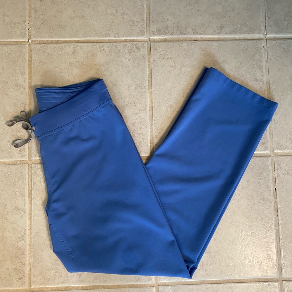 Livingston™ Basic Scrub Pants